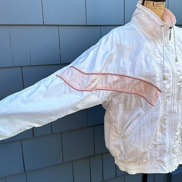 🩷🤍🩷Vintage 80s, Renee windbreaker jacket, white, and pink - Picture 3 of 7